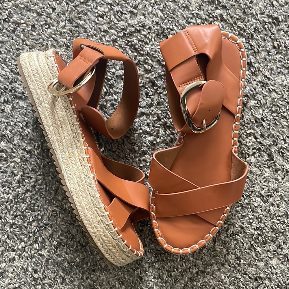 Women's Tan Sandals